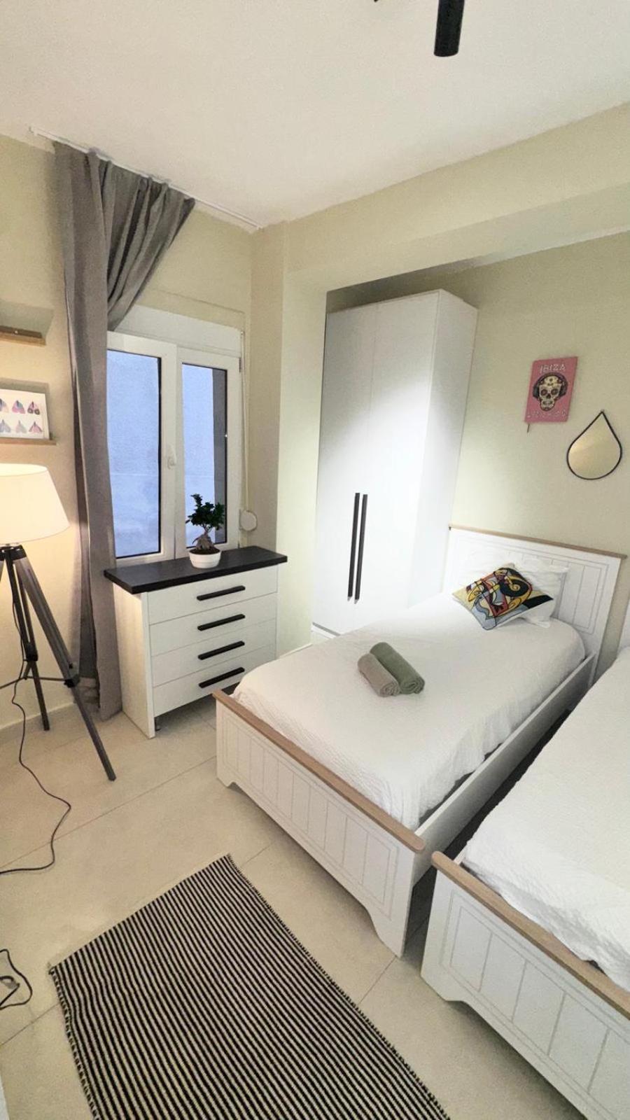 Newly Renovated Apartment Olive Dhermi Exterior photo
